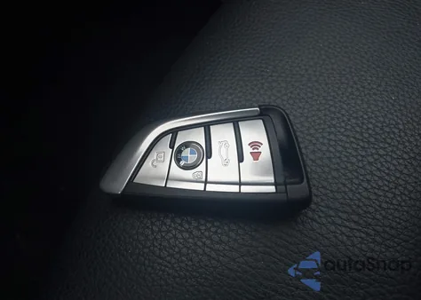 2018 BMW 530E xDrive Iperformance from USA, damaged, VIN WBAJB1C53JB084376